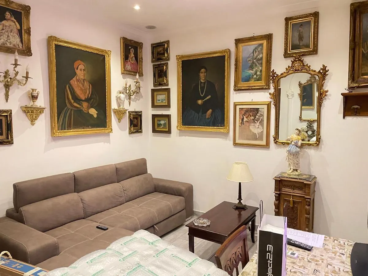 Casa vacanza Rosmery Napoli Italia
